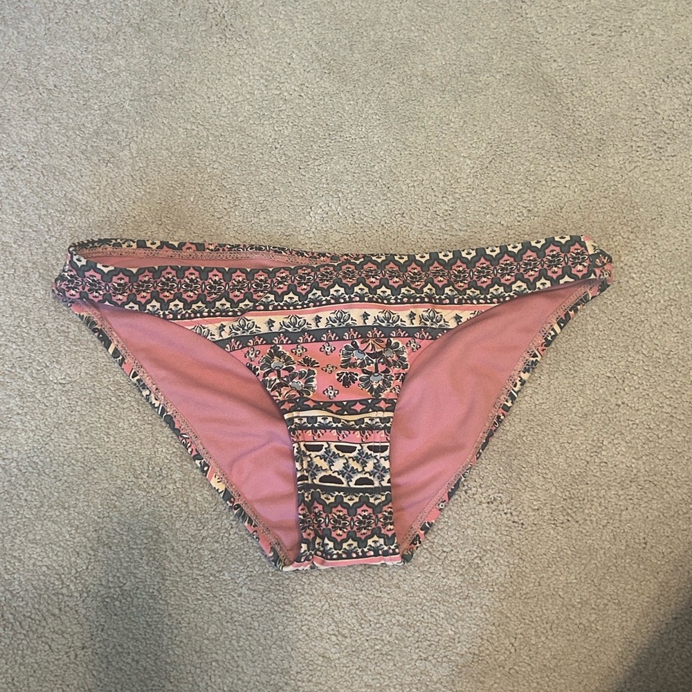 Women’s bikini bottom